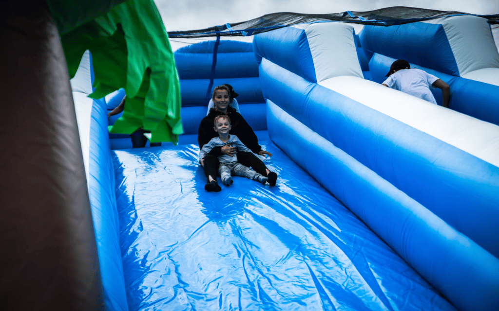 Chateau gonflable enfant adulte